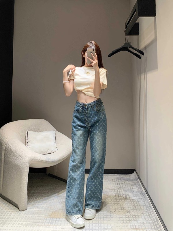 اختيارات المشترينجينز مصمم جينز جاكار جينز مستقيمة الجينز Allover Print Logo Classic Mid Rise Pant