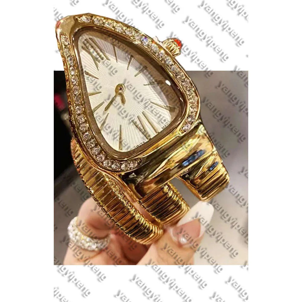 Designer brand luxury watchsnake head watch ladies bracelet watch snake watch quartz watch personalized stacking watchYYP1001