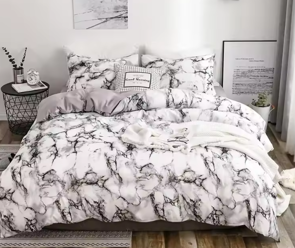 طقم سرير بطباعة الرخام – حجم الملك