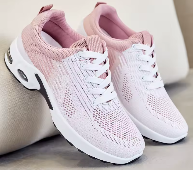 أحذية رياضية نسائية شبكية – ربيع 2025